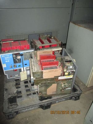 800 Amp, WESTINGHOUSE, DSII308, 480 Volts, manually operated, drawout, DIGITRIP L, S - Image 3