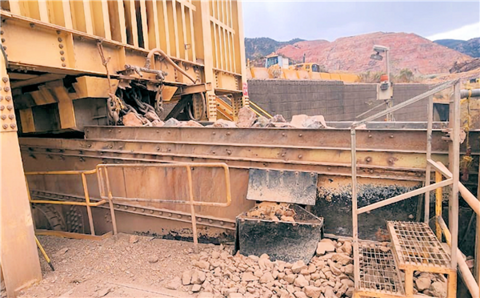 60" wide x 30' long, HR International #3C-229, vibratory grizzly feeder, 100 HP - Image 4