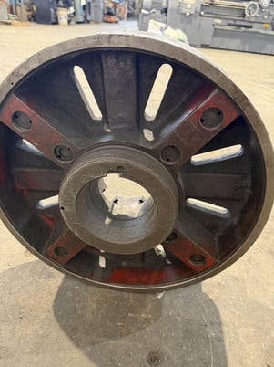 19" 4-jaw Lathe Chuck - Image 3
