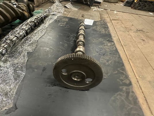 Caterpillar #C7, camshaft, for industrial engine service prefix JTF, new surplus, unused, 2021 - Image 2