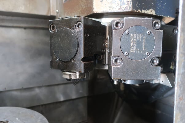 Daewoo Doosan #V400M, 3-Axis CNC vertical lathe with live tooling, single turret, 12" chuck, 2012 - Image 8