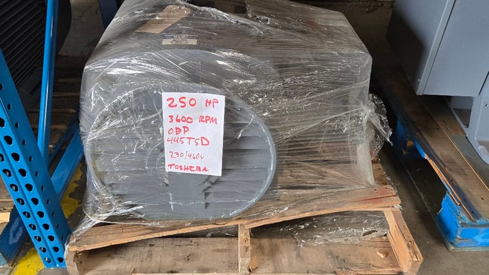 250 HP 3600 RPM Ram made by Toshiba, Frame 445TSD, ODP, 230/460 Volts - Image 1