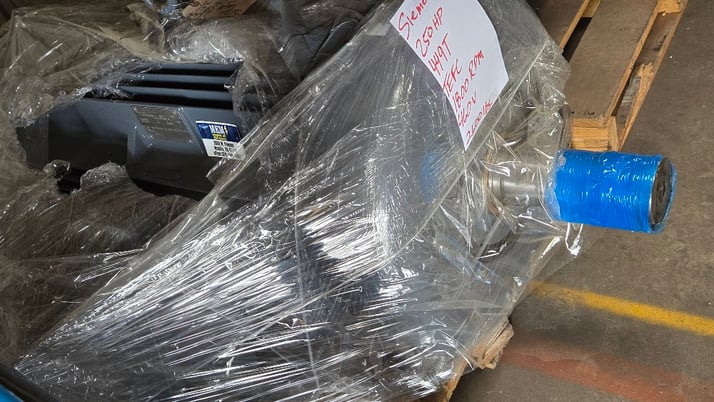 250 HP 1800 RPM Siemens, Frame 449T, TEFC, 460 Volts - Image 3