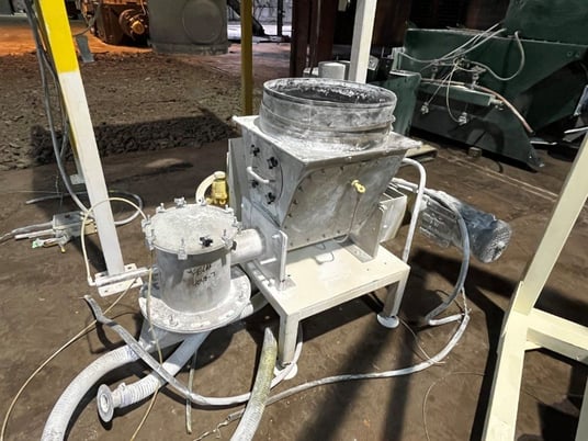 Vac-U-Max, Bulk Bag Unloading Stand, 1.5 HP, 460 V - Image 2