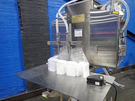 Filamatic #DAB-32-4, Piston Filling Unit, (2) Fill Heads w/Pumps, on stand, 220 V - Image 2