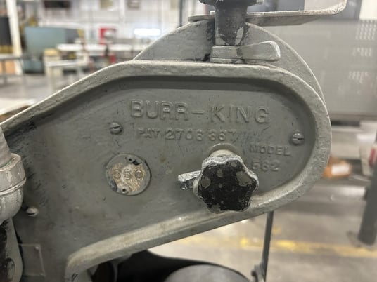 1" x 42" Burr King #562, 3-wheel belt sander, stand, 1/2 HP, 460 V. - Image 4