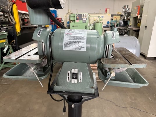 Central Machinery #46727, Tool Grinder, 0.5 HP, 115 V., 3400 RPm, 6" wheel max, arbor 1.25" diameter - Image 2
