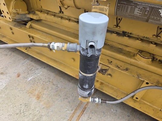 1000 KW Caterpillar, diesel generator set, 3-phase, 978 hours, 1482 HP 3512 engine - Image 6