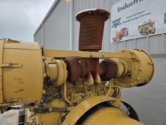 1000 KW Caterpillar, diesel generator set, 3-phase, 978 hours, 1482 HP 3512 engine - Image 10
