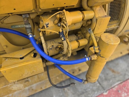 1750 KW Caterpillar, diesel generator set, 3-phase, 960 hours, 2520 HP 3516 engine - Image 10