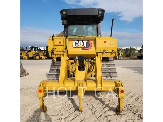 Caterpillar D6, Crawler Dozer, 531 hours, S/N: HNK01120, 2023 - Image 4