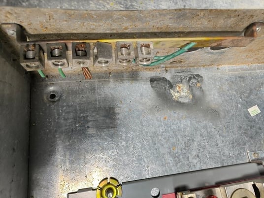 1200 Amp. Square D #HCWM-I-Line, Panelboard, 3 phase, 120/208 VAC, 4 W, 56 Space - Image 6