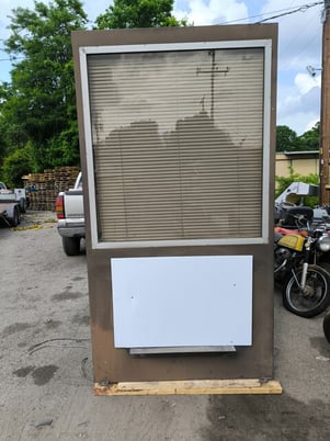 4' x 6' 4" x 7' 4" Porta-King #54-CSL, toll booth, w/ electric panel - Image 5