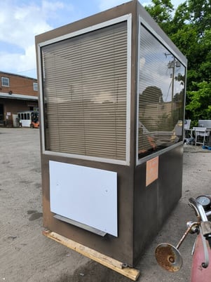 4' x 6' 4" x 7' 4" Porta-King #54-CSL, toll booth, w/ electric panel - Image 6