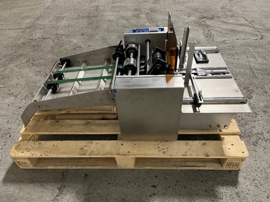 Wrap Around Jar Labeler - Image 3