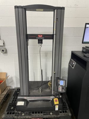 1125 lbf (5kN) Instron #5965, testing machine, 16.5" x 5" table, Windows computer system w/keyboard & mouse - Image 2