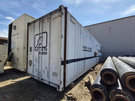 Finning diesel generator set, with 1000 KVA Caterpillar 3412 engine in container, 480 Volts - Image 1