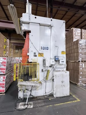 200 Ton, Aida #PC-2C-2, mechanical press, 9.8"stroke, 4.1"adj., 33 SPM - Image 2