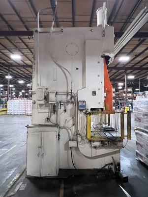 200 Ton, Aida #PC-2C-2, mechanical press, 9.8"stroke, 4.1"adj., 33 SPM - Image 4