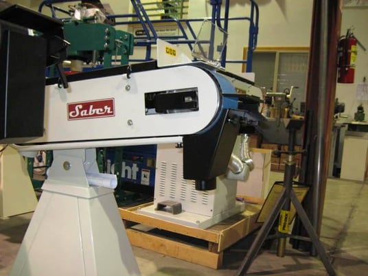 3" x 79" Saber #BG752A, belt grinder, 5 HP, 220 V. 3 phase, adjustable head position, stand, top grinding - Image 3