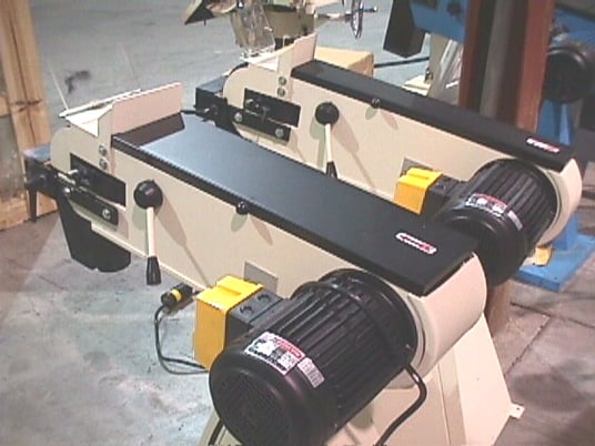 3" x 79" Saber #BG752A, belt grinder, 5 HP, 220 V. 3 phase, adjustable head position, stand, top grinding - Image 6