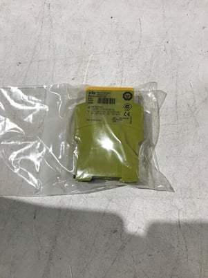 PILZ PNOZX7 Safety Relay NEW - Image 2