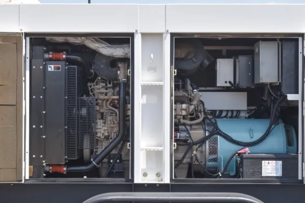 120 KW Multiquip #6068HFG08, diesel industrial generator, voltage selector switch, 2018 - Image 3