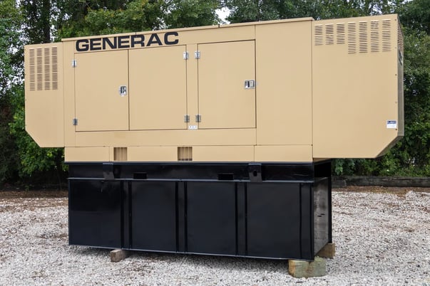 350 KW Generac #8DC4, diesel industrial generator, 120/208 Volts, 2005 - Image 2
