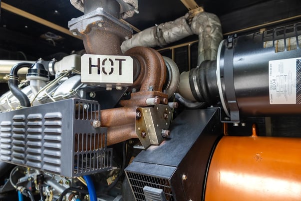 350 KW Generac #8DC4, diesel industrial generator, 120/208 Volts, 2005 - Image 4