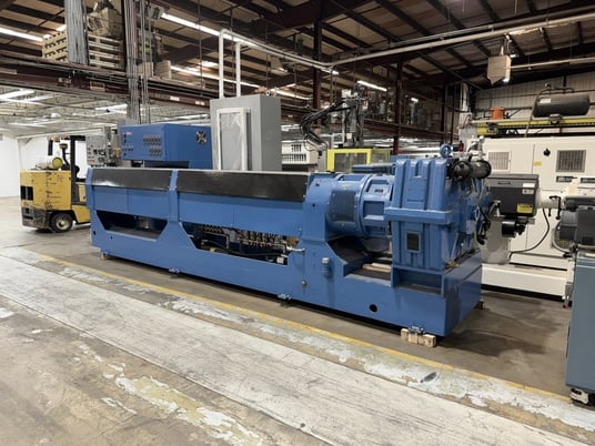6" Davis Standard #600S-Thermatic, extruder, 30:1 L/D, 300 HP Westinghouse AC motor, 17.21:1 gearbox ratio - Image 5