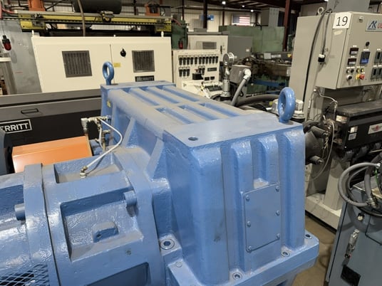 6" Davis Standard #600S-Thermatic, extruder, 30:1 L/D, 300 HP Westinghouse AC motor, 17.21:1 gearbox ratio - Image 6
