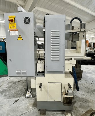 8" x 18" Chevalier #FSG-3A818, surface grinder, 8" x .5" grinding wheel, 2 HP - Image 3