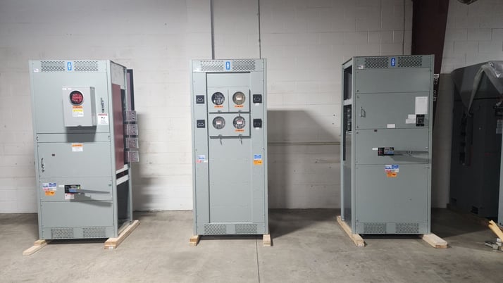 American Midwest Power, 1600 amp. fusible main w/metering switchgear 3 phase 4-wire service entrance - Image 1