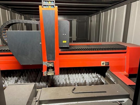 Bystronic #BySmart-3015, 6000 watt fiber laser, 5' x 10' table, Flying Optic, 122" X, 62" Y, 4" Z, 2018 - Image 2