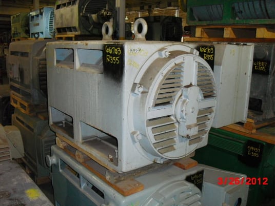 700 HP 3600 RPM Toshiba, Frame 355LL, Drip-Proof Ball Bearing, 480 Volts - Image 2