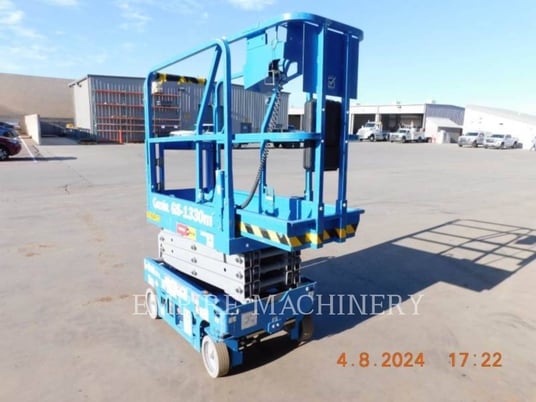 Genie Industries GS1330, Articulated Boom Lift, 111 hours, S/N: GS30MD-4247, 2021 - Image 4