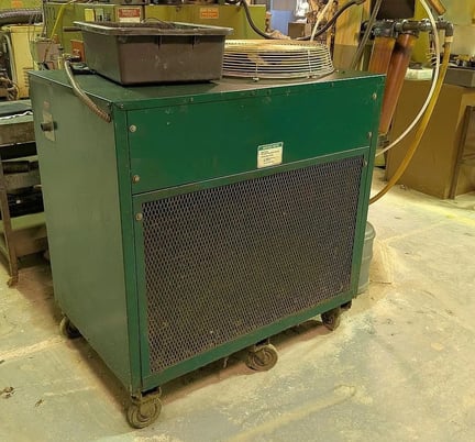 3 Ton, Schreiber #300AC, chiller, 36000 BTU/hr, 3 HP, 30 GPM @ 38 psi, R-22 refrigerant - Image 2