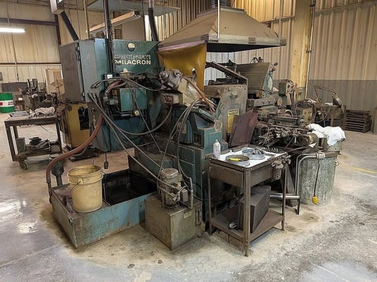 Cincinnati Milacron No. 220-8 Mdl. DR, centerless grinder, 3" work rest, 24" x 8" x 12" hole wheel, 20 HP - Image 1