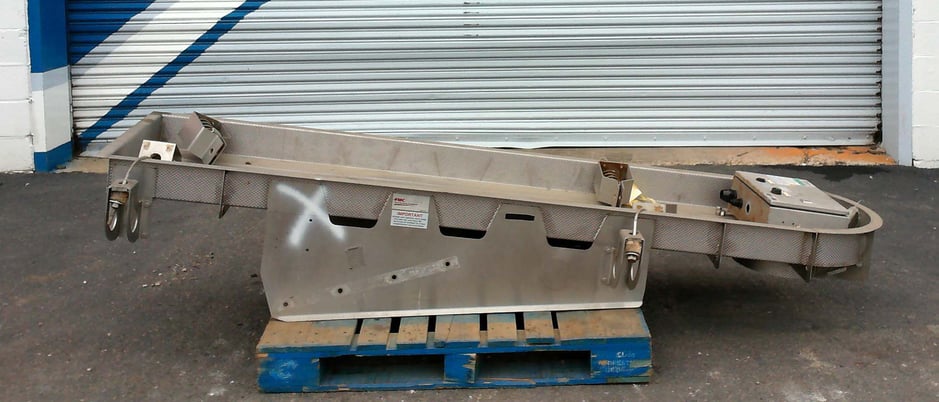 24" wide x 8' long, FMC, vibrating conveyor, cable suspended - Image 1