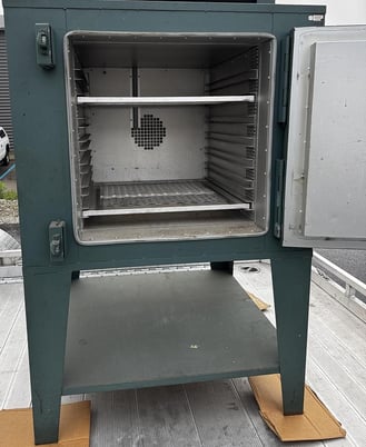 24" width x 24" H x 24" D Grieve #AA-500, solvent rated cabinet oven, 500&deg;F, 7 shelf brackets, 2 shelves - Image 5