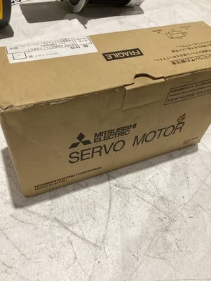 Mitsubishi #HF105S-A51, Servo Motor, New - Image 4