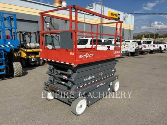 Skyjack, Inc. 4632, Articulated Boom Lift, 134 hours, S/N: 70035931, 2018 - Image 1