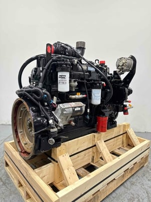 129 HP John Deere #6068HF250, diesel engine, warranty - Image 2
