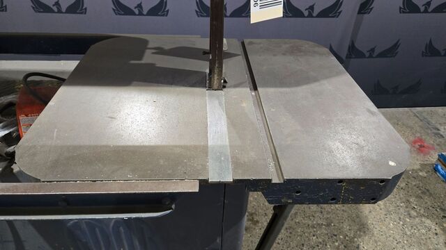 Grob #MS36, Vertical Bandsaw - Image 2