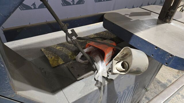 Grob #MS36, Vertical Bandsaw - Image 8