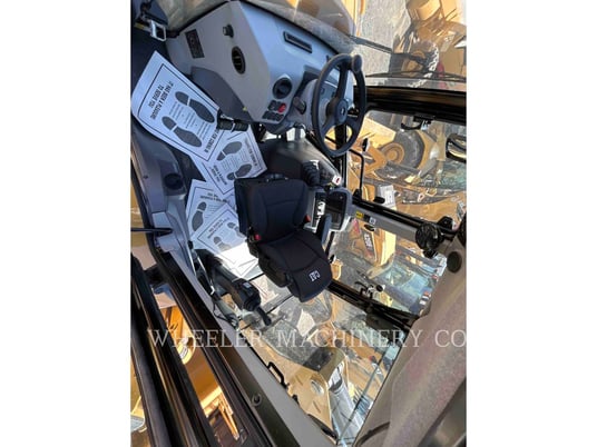 Cat 420 CF, Backhoe Loader, 438 hours, S/N: H8T05326, 2024 - Image 2