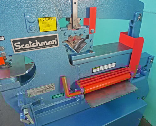 3" x 3" x 5/16" Scotchman #4014-CM, Hydraulic Ironworker, 40 Ton capacity, 1" Hole in 1/2" Plate, 3 HP, 220 V - Image 5