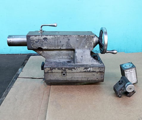 Quality, Tailstock, for 19" Lathe, 9.5" Center-Line height, 6" Travel, #4 MT Taper, 15.25" L x 10" width - Image 2