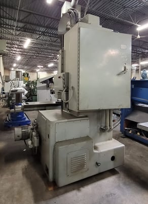 Cincinnati #330-18, Vertical Mill, 18" x 72" Table, 34" Longitudinal, 16" Cross, (24) 16-1600 RPM, 30 HP - Image 4