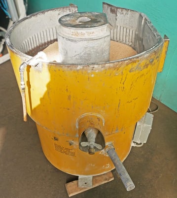 5 cu.ft. Royson #5-CTV, Round Bowl Vibratory Finisher w/No Separation, 10.8" width x 15" D Channel, 43.6" - Image 4
